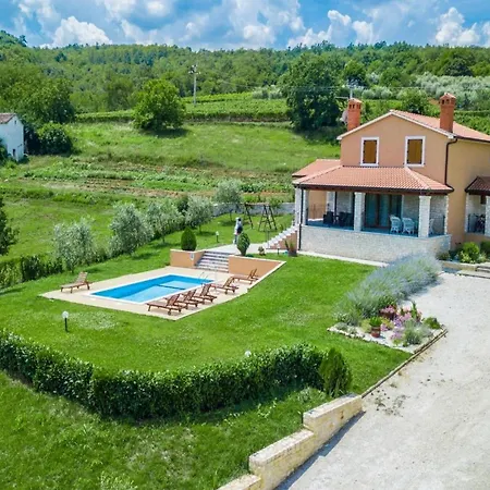 Сasa de vacaciones Fiore Spinovci *