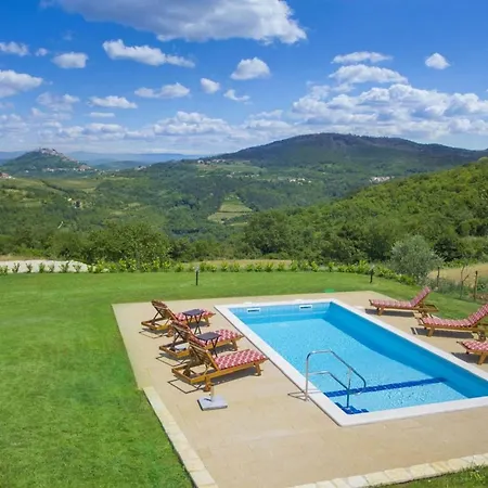Сasa de vacaciones Fiore Spinovci